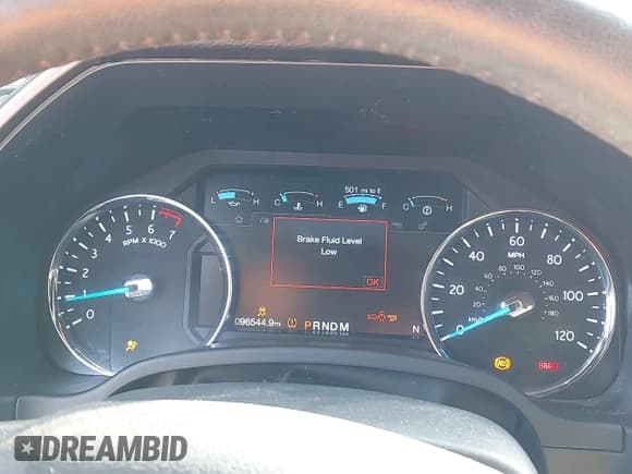 ✅ 2018 Ford Expedition XLT • VIN: 1FMJU1HT5JEA18863 • Lot: 41815687. Wystawiony na IAAI z przebiegiem 96 544 mil. Bezpłatny archiwum sprzedaży aukcyjnych z USA i szczegółowy raport historii pojazdu na DreamBid. Zdjęcie 7.