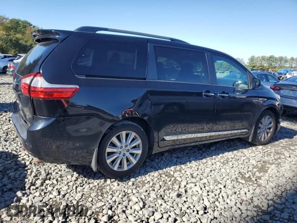 ✅ 2017 Toyota Sienna XLE • VIN: 5TDDZ3DC7HS161113 • Lot: 85923375. Listed on Copart with 120,845 mi. Free auction sales archive from the USA and detailed vehicle history report at DreamBid. Image 3.