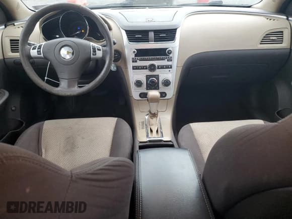 ✅ 2011 Chevrolet Malibu 1LS • VIN: 1G1ZB5E15BF171755 • Lot: 78909654. Listed on Copart with 287,672 mi. Free auction sales archive from the USA and detailed vehicle history report at DreamBid. Image 8.