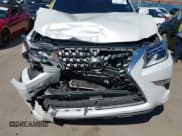 ✅ 2023 Lexus GX 460 Premium • VIN: JTJAM7BX0P5372248 • Лот: 41809512. Опубликован ранее на IAAI с пробегом 13 280 миль. Бесплатный доступ к архиву аукционных продаж из США и подробный отчёт об истории автомобиля на DreamBid. Изображение 6.