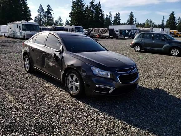✅ 2015 Chevrolet Cruze LT • VIN: 1G1PC5SB6F7297480 • Lot: 63379742. Listed on Copart with 98,943 mi. Free auction sales archive from the USA and detailed vehicle history report at DreamBid. Image 11.