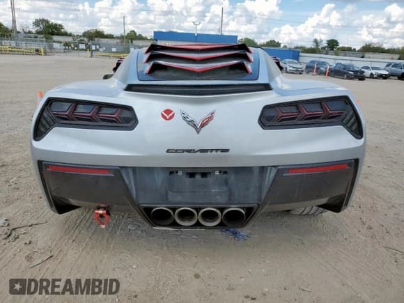 ✅ 2014 Chevrolet Corvette 3LT • VIN: 1G1YE2D73E5108025 • Lot: 82319475. Listed on Copart with 142,707 mi. Free auction sales archive from the USA and detailed vehicle history report at DreamBid. Image 6.