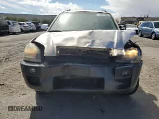 2005 Hyundai Tucson GLS с VIN KM8JN12DX5U066451, выставлен на аукционе Copart как лот 72607604 с пробегом 194 965 миль миль и Списание • Salvage title. История ставок и продаж доступна на DreamBid. Изображение 5.