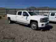 2016 Chevrolet Silverado 3500HD High Country с VIN 1GC4K1E88GF123326, выставлен на аукционе Copart как лот 59619625 с пробегом 133 596 миль миль и Списание • Salvage title. История ставок и продаж доступна на DreamBid. Изображение 4.