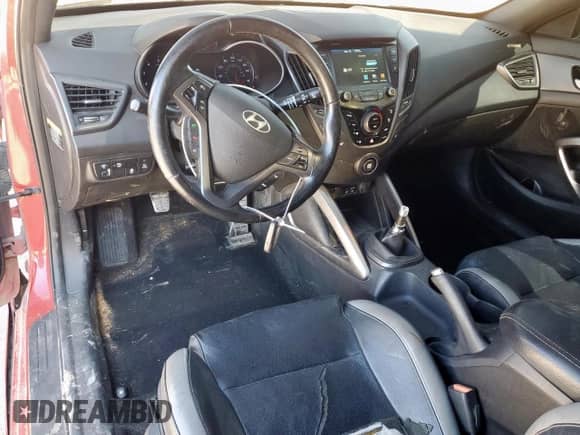 2016 Hyundai Veloster Turbo z VIN KMHTC6AE9GU292537, wystawiony jako Copart lot #84834555 z przebiegiem 81 405 mil mil oraz Szkoda całkowita • Salvage title. Historia ofert i sprzedaży dostępna na DreamBid. Obrazek 8.