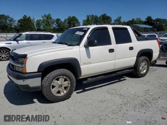 ✅ 2005 Chevrolet Avalanche LS • VIN: 3GNEC12Z25G205098 • Lot: 60939285. Listed on Copart with 301,446 mi. Free auction sales archive from the USA and detailed vehicle history report at DreamBid. Image 1.