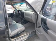 ✅ 1998 Ford Ranger XL • VIN: 1FTZR15X2WPA07704 • Лот: 42959275. Опубликован ранее на IAAI с пробегом 177 832 миль. Бесплатный доступ к архиву аукционных продаж из США и подробный отчёт об истории автомобиля на DreamBid. Изображение 5.