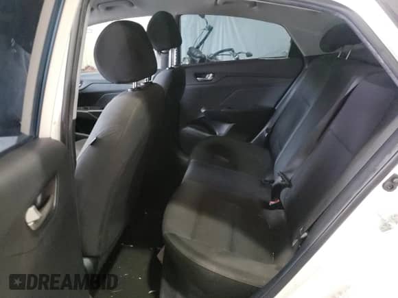 2018 Hyundai Accent SEL z VIN 3KPC24A35JE006750, wystawiony jako Copart lot #80789103 z przebiegiem 125 958 mil mil oraz . Historia ofert i sprzedaży dostępna na DreamBid. Obrazek 10.