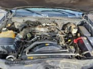 ✅ 2005 Ford Explorer XLT • VIN: 1FMZU73W55UA93307 • Lot: 94337905. Listed on Copart with 122,385 mi. Free auction sales archive from the USA and detailed vehicle history report at DreamBid. Image 12.