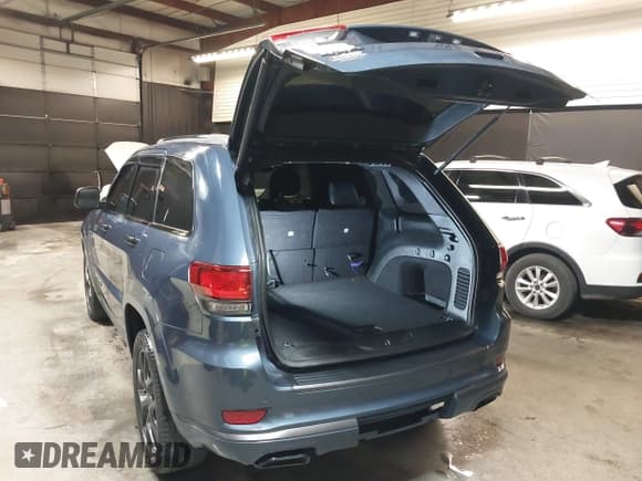 ✅ 2020 Jeep Grand Cherokee Limited • VIN: 1C4RJFBG8LC302740 • Лот: 42032242. Опубликован ранее на IAAI с пробегом 46 553 миль. Бесплатный доступ к архиву аукционных продаж из США и подробный отчёт об истории автомобиля на DreamBid. Изображение 3.