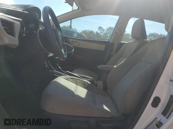 ✅ 2016 Toyota Corolla L • VIN: 2T1BURHE7GC572281 • Lot: 90792135. Wystawiony na Copart z przebiegiem 102 525 mil. Bezpłatny archiwum sprzedaży aukcyjnych z USA i szczegółowy raport historii pojazdu na DreamBid. Zdjęcie 7.