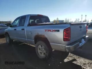✅ 2008 Dodge 1500 Laramie • VIN: 1D7HU18248J171235 • Лот: 77449444. Опубликован ранее на Copart с пробегом 253 188 миль. Бесплатный доступ к архиву аукционных продаж из США и подробный отчёт об истории автомобиля на DreamBid. Изображение 2.
