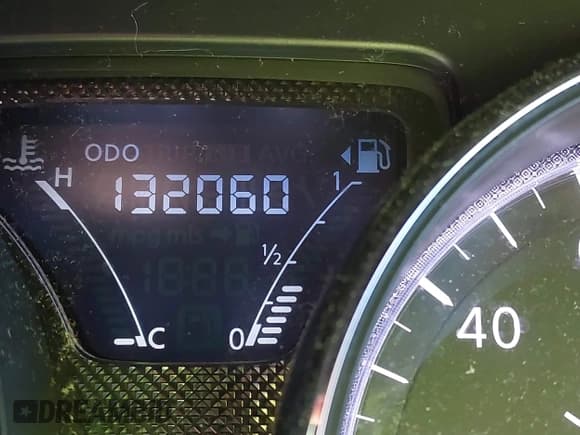 ✅ 2015 Nissan Versa S • VIN: 3N1CN7AP9FL893982 • Лот: 42340115. Опубликован ранее на IAAI с пробегом 132 060 миль. Бесплатный доступ к архиву аукционных продаж из США и подробный отчёт об истории автомобиля на DreamBid. Изображение 7.