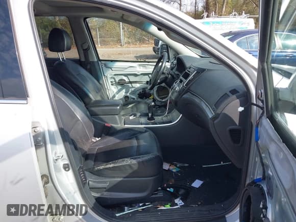 ✅ 2007 Hyundai Veracruz GLS • VIN: KM8NU13C97U028139 • Lot: 43797487. Listed on IAAI with 276,070 mi. Free auction sales archive from the USA and detailed vehicle history report at DreamBid. Image 5.