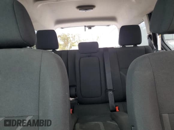 ✅ 2015 Ford Transit Connect XLT • VIN: NM0GE9F76F1197782 • Lot: 81782335. Wystawiony na Copart z przebiegiem 135 812 mil. Bezpłatny archiwum sprzedaży aukcyjnych z USA i szczegółowy raport historii pojazdu na DreamBid. Zdjęcie 10.