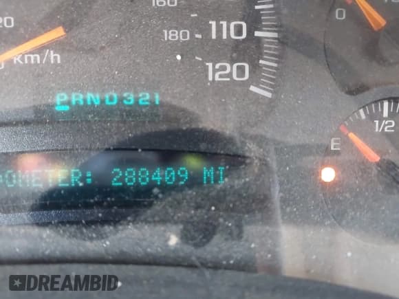 ✅ 2004 GMC Yukon SLT • VIN: 1GKEC13V24J184906 • Лот: 42586018. Опубликован ранее на IAAI с пробегом 288 409 миль. Бесплатный доступ к архиву аукционных продаж из США и подробный отчёт об истории автомобиля на DreamBid. Изображение 7.