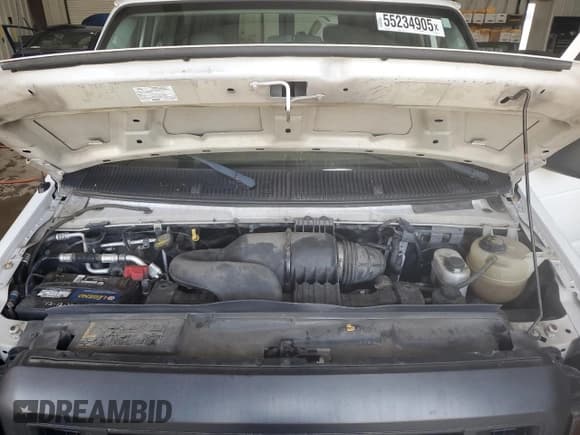 ✅ 2011 Ford Econoline Cargo Commercial • VIN: 1FTNE1EW5BDA94253 • Лот: 55234905. Опубликован ранее на Copart с пробегом 83 277 миль. Бесплатный доступ к архиву аукционных продаж из США и подробный отчёт об истории автомобиля на DreamBid. Изображение 12.