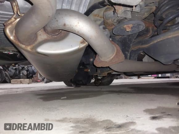 ✅ 2017 Acura RDX • VIN: 5J8TB4H35HL015652 • Lot: 43496983. Listed on IAAI with 64,569 mi. Free auction sales archive from the USA and detailed vehicle history report at DreamBid. Image 20.