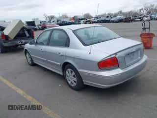 2003 Hyundai Sonata с VIN KMHWF25S33A840475, выставлен на аукционе IAAI как лот 41783799 с пробегом 181 890 миль миль и . История ставок и продаж доступна на DreamBid. Изображение 3.