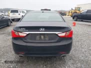 ✅ 2011 Hyundai Sonata Limited • VIN: 5NPEC4AC1BH124748 • Lot: 43351583. Listed on IAAI with 235,734 mi. Free auction sales archive from the USA and detailed vehicle history report at DreamBid. Image 16.