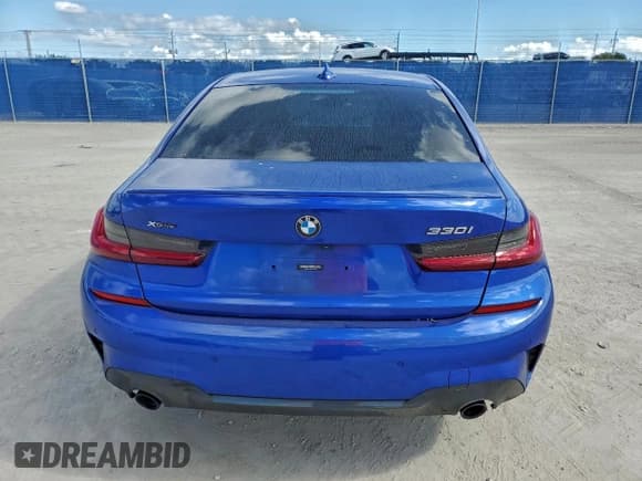 ✅ 2022 BMW 3 Series 330i xDrive • VIN: 3MW5R7J06N8C76227 • Lot: 93815315. Listed on Copart with 46,929 mi. Free auction sales archive from the USA and detailed vehicle history report at DreamBid. Image 6.