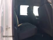 ✅ 2024 Chevrolet Silverado 2500HD Work Truck • VIN: 1GC2YLE73RF403781 • Lot: 40239055. Wystawiony na IAAI z przebiegiem 308 mil. Bezpłatny archiwum sprzedaży aukcyjnych z USA i szczegółowy raport historii pojazdu na DreamBid. Zdjęcie 8.