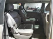 ✅ 2004 Toyota Sienna XLE • VIN: 5TDZA22C34S023136 • Лот: 92097825. Опубликован ранее на Copart с пробегом Не указан. Бесплатный доступ к архиву аукционных продаж из США и подробный отчёт об истории автомобиля на DreamBid. Изображение 11.