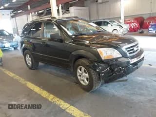 ✅ 2008 Kia Sorento LX • VIN: KNDJC735985774838 • Lot: 43251649. Wystawiony na IAAI z przebiegiem 127 786 mil. Bezpłatny archiwum sprzedaży aukcyjnych z USA i szczegółowy raport historii pojazdu na DreamBid. Zdjęcie 1.