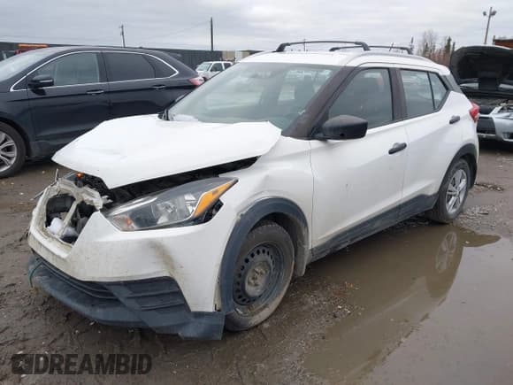 ✅ 2019 Nissan Kicks SR • VIN: 3N1CP5CU4KL501955 • Лот: 43470560. Опубликован ранее на IAAI с пробегом 131 082 миль. Бесплатный доступ к архиву аукционных продаж из США и подробный отчёт об истории автомобиля на DreamBid. Изображение 16.