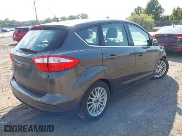 ✅ 2016 Ford C-Max SEL • VIN: 1FADP5CU8GL112553 • Лот: 42924850. Опубликован ранее на IAAI с пробегом 119 257 миль. Бесплатный доступ к архиву аукционных продаж из США и подробный отчёт об истории автомобиля на DreamBid. Изображение 4.