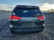 ✅ 2012 Toyota Sienna XLE • VIN: 5TDYK3DC6CS260407 • Lot: 90809425. Listed on Copart with 249,489 mi. Free auction sales archive from the USA and detailed vehicle history report at DreamBid. Image 6.