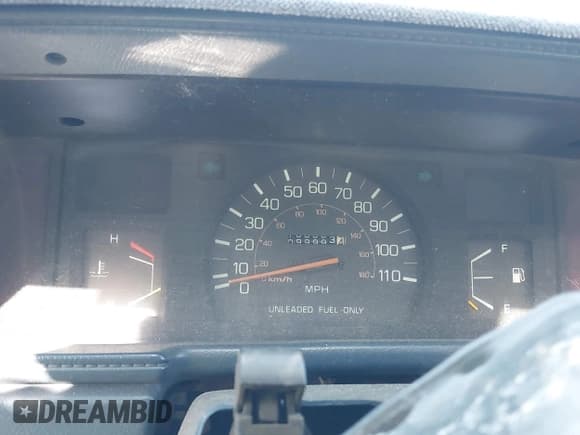 ✅ 1987 Toyota Pickup • VIN: JT4RN63R0H5030636 • Lot: 42335709. Listed on IAAI with 199,999 mi. Free auction sales archive from the USA and detailed vehicle history report at DreamBid. Image 7.