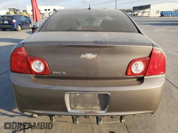 ✅ 2011 Chevrolet Malibu 1LS • VIN: 1G1ZB5E15BF259558 • Lot: 77109184. Wystawiony na Copart z przebiegiem 191 063 mil. Bezpłatny archiwum sprzedaży aukcyjnych z USA i szczegółowy raport historii pojazdu na DreamBid. Zdjęcie 6.