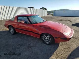 ✅ 1985 Mazda RX-7 • VIN: JM1FB3311F0858774 • Lot: 72128824. Wystawiony na Copart z przebiegiem 100 018 mil. Bezpłatny archiwum sprzedaży aukcyjnych z USA i szczegółowy raport historii pojazdu na DreamBid. Zdjęcie 4.