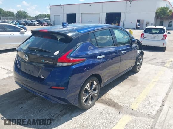 ✅ 2020 Nissan LEAF SL Plus • VIN: 1N4BZ1DP0LC311058 • Lot: 42863835. Listed on IAAI with 94,388 mi. Free auction sales archive from the USA and detailed vehicle history report at DreamBid. Image 4.