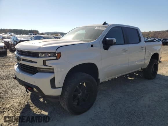 ✅ 2019 Chevrolet Silverado 1500 RST • VIN: 3GCUYEEDXKG104609 • Lot: 82207585. Wystawiony na Copart z przebiegiem 142 831 mil. Bezpłatny archiwum sprzedaży aukcyjnych z USA i szczegółowy raport historii pojazdu na DreamBid. Zdjęcie 1.