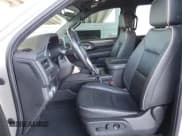 ✅ 2022 GMC Yukon SLT • VIN: 1GKS1BKD7NR358348 • Lot: 59123104. Listed on Copart with 35,852 mi. Free auction sales archive from the USA and detailed vehicle history report at DreamBid. Image 7.