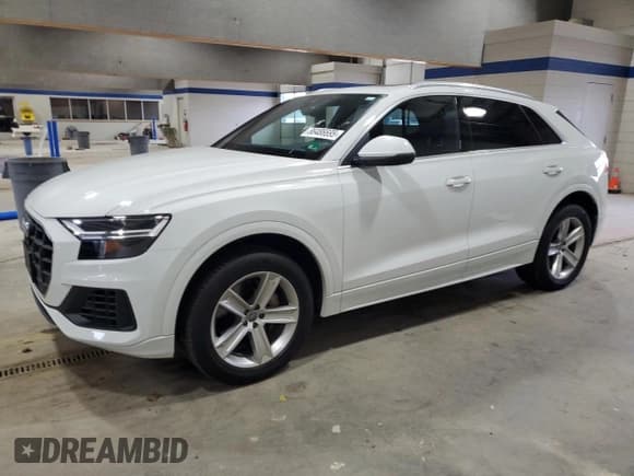 ✅ 2019 Audi Q8 Premium • VIN: WA1AVAF10KD018029 • Lot: 86486695. Listed on Copart with 115,731 mi. Free auction sales archive from the USA and detailed vehicle history report at DreamBid. Image 1.