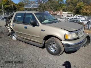 ✅ 2000 Ford Expedition XLT • VIN: 1FMRU1560YLC45109 • Lot: 76681164. Listed on Copart with Not provided. Free auction sales archive from the USA and detailed vehicle history report at DreamBid. Image 4.