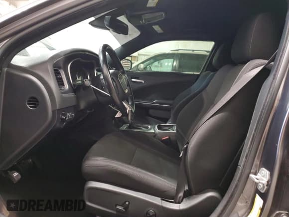 ✅ 2015 Dodge Charger SXT • VIN: 2C3CDXHG2FH751167 • Lot: 82681475. Listed on Copart with 178,082 mi. Free auction sales archive from the USA and detailed vehicle history report at DreamBid. Image 7.