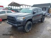 ✅ 2020 Toyota Tacoma SR5 • VIN: 3TMCZ5ANXLM291599 • Lot: 42311990. Wystawiony na IAAI z przebiegiem 92 609 mil. Bezpłatny archiwum sprzedaży aukcyjnych z USA i szczegółowy raport historii pojazdu na DreamBid. Zdjęcie 2.