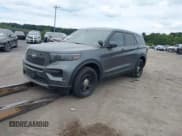 ✅ 2025 Ford Police Interceptor Utility • VIN: 1FM5K8AB9SGB13773 • Lot: 43087413. Wystawiony na IAAI z przebiegiem 5 378 mil. Bezpłatny archiwum sprzedaży aukcyjnych z USA i szczegółowy raport historii pojazdu na DreamBid. Zdjęcie 2.