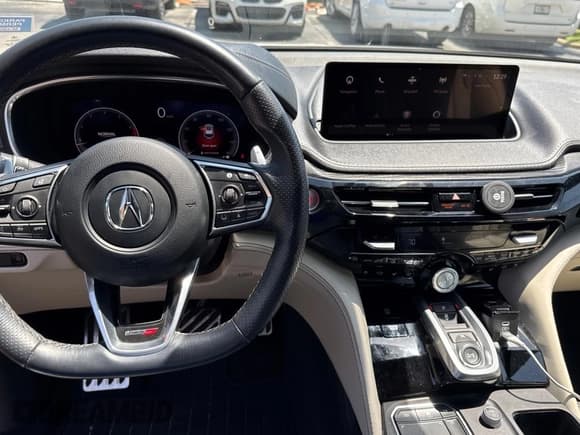 ✅ 2023 Acura MDX • VIN: 5J8YE1H33PL035098 • Lot: 62878405. Wystawiony na Copart z przebiegiem 6 638 mil. Bezpłatny archiwum sprzedaży aukcyjnych z USA i szczegółowy raport historii pojazdu na DreamBid. Zdjęcie 6.