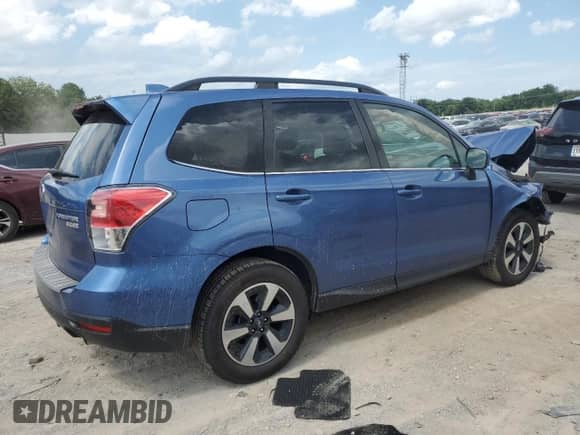 2017 Subaru Forester Limited with VIN JF2SJARC7HH578541, listed as a Copart auction lot 66165185 with 61,085 mi miles and Salvage title. Bid and sale history available at DreamBid. Image 3.