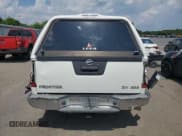 ✅ 2017 Nissan Frontier SV • VIN: 1N6AD0EV3HN764756 • Lot: 62225775. Listed on Copart with 64,439 mi. Free auction sales archive from the USA and detailed vehicle history report at DreamBid. Image 6.