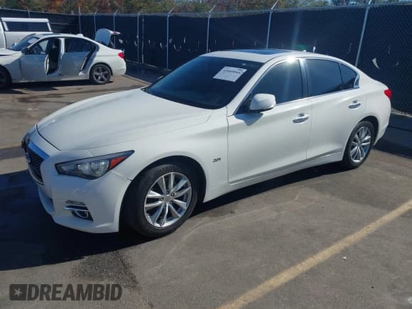 ✅ 2017 Infiniti Q50 Premium • VIN: JN1CV7AR9HM681058 • Лот: 43660044. Опубликован ранее на IAAI с пробегом 185 432 миль. Бесплатный доступ к архиву аукционных продаж из США и подробный отчёт об истории автомобиля на DreamBid. Изображение 2.