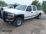 ✅ 2001 Chevrolet Silverado 2500HD LS • VIN: 1GCHK23U71F150029 • Lot: 42586816. Wystawiony na IAAI z przebiegiem 214 239 mil. Bezpłatny archiwum sprzedaży aukcyjnych z USA i szczegółowy raport historii pojazdu na DreamBid. Zdjęcie 2.
