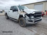 ✅ 2024 Ram 2500 Big Horn • VIN: 3C6UR5DL4RG266355 • Lot: 43566780. Wystawiony na IAAI z przebiegiem 51 482 mil. Bezpłatny archiwum sprzedaży aukcyjnych z USA i szczegółowy raport historii pojazdu na DreamBid. Zdjęcie 1.
