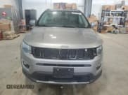 ✅ 2020 Jeep Compass High Altitude • VIN: 3C4NJDCB2LT233697 • Lot: 65057025. Wystawiony na Copart z przebiegiem 47 126 mil. Bezpłatny archiwum sprzedaży aukcyjnych z USA i szczegółowy raport historii pojazdu na DreamBid. Zdjęcie 5.