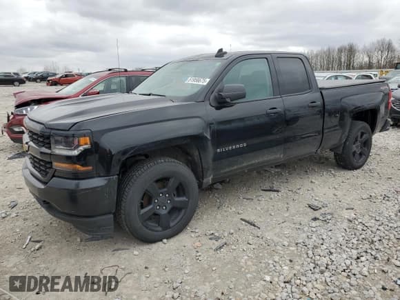 ✅ 2016 Chevrolet Silverado 1500 LS • VIN: 1GCVKNEC4GZ421872 • Лот: 51956675. Опубликован ранее на Copart с пробегом 88 994 миль. Бесплатный доступ к архиву аукционных продаж из США и подробный отчёт об истории автомобиля на DreamBid. Изображение 1.